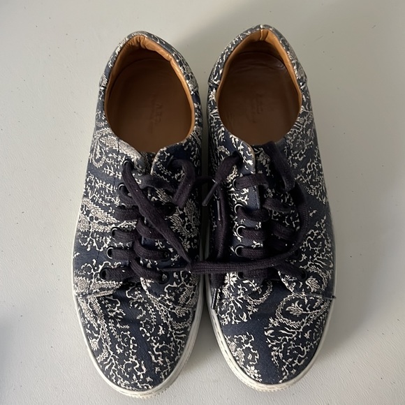 A.P.C. Marine Blue Print Canvas Shoes - Picture 4 of 9